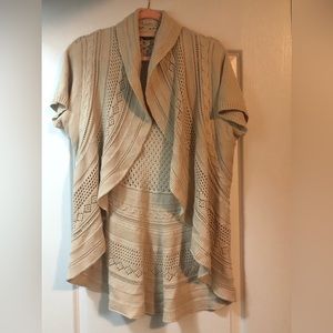 Cream warm weather sweater | Denver Hayes